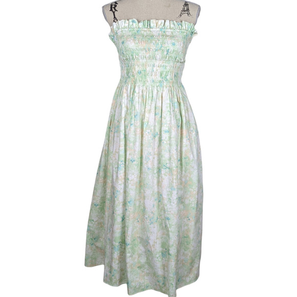 H&M Dresses & Skirts - H&M Smocked Bodice Strapless Floral Cottage Midi Dress Green and White Size M